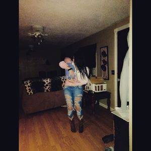 Meet your Posher, Kayla